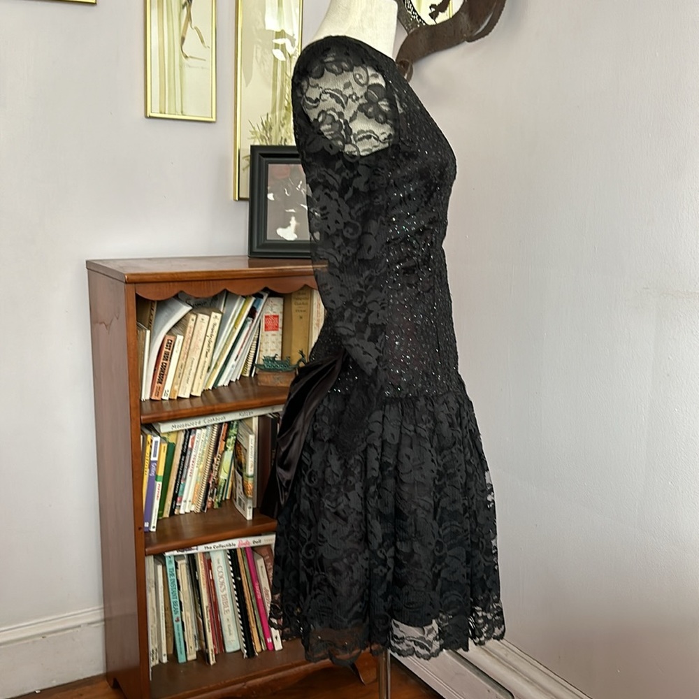 Vintage Black Sequin & Lace Cocktail Dress 4 - Picture 5 of 11